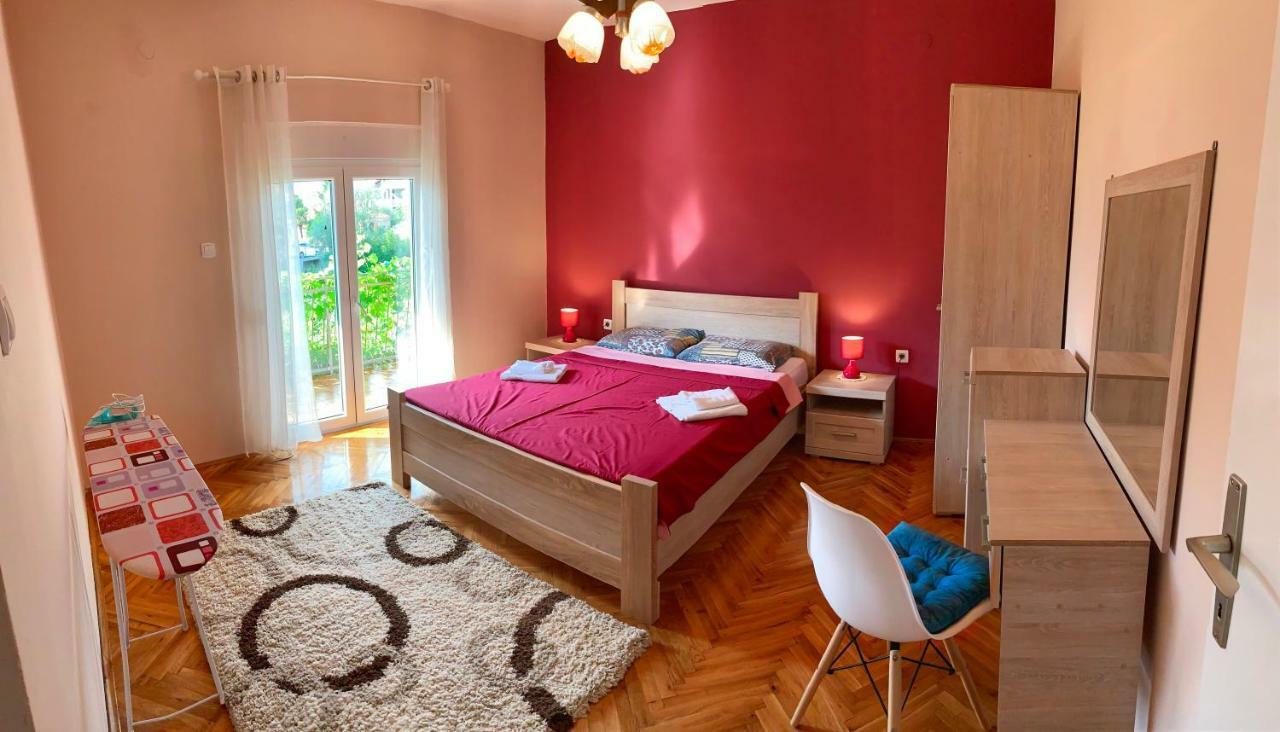Apartments Jovana Kotor Eksteriør bilde