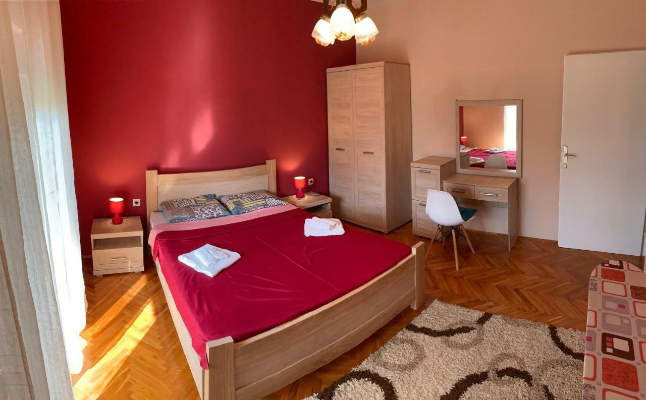 Apartments Jovana Kotor Eksteriør bilde